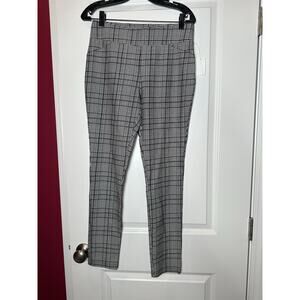 NWT VERSONA Stretchy Medium Multicolor Plaid Leggings Casual with Mocked Pockets